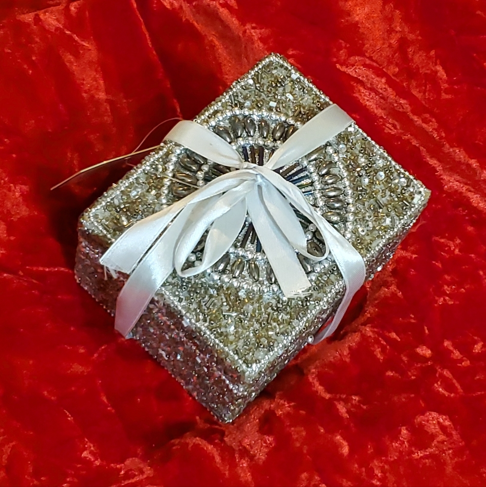 Silver Beaded Keepsake Jewelry Box